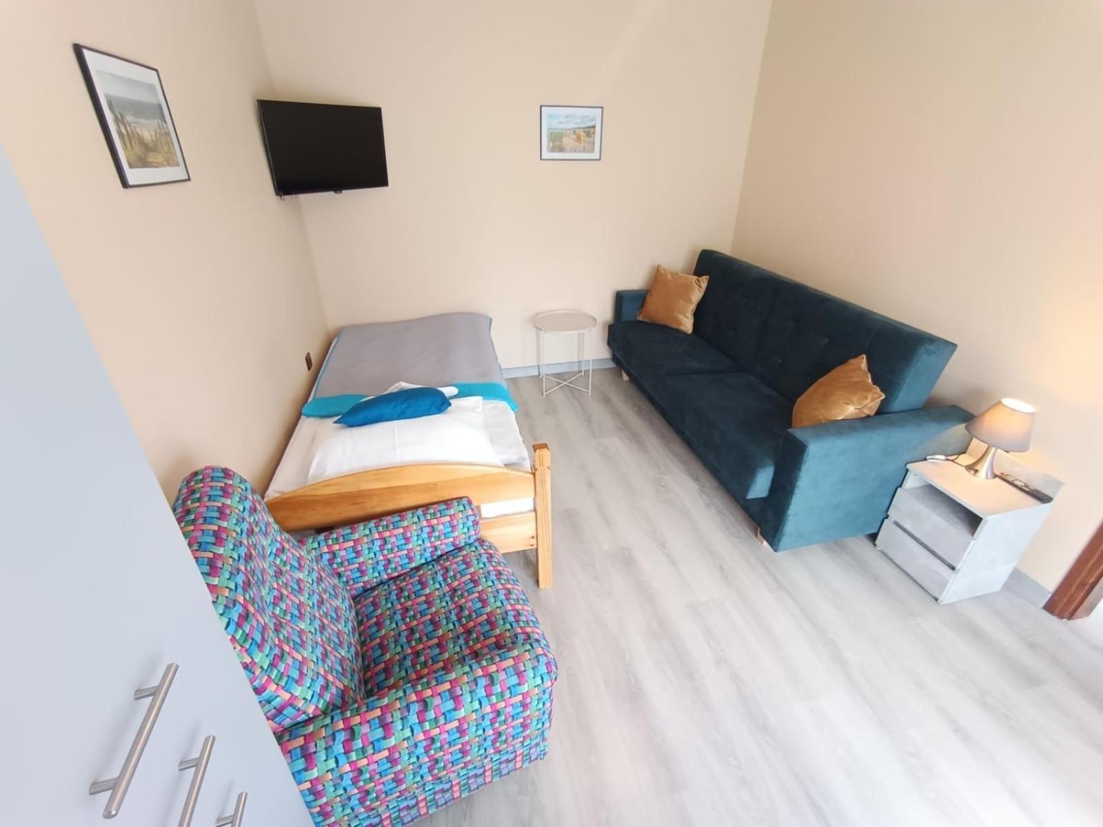 Homestay I 